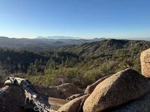 0 Bobcat Dr, Green Valley Lake, CA 92341