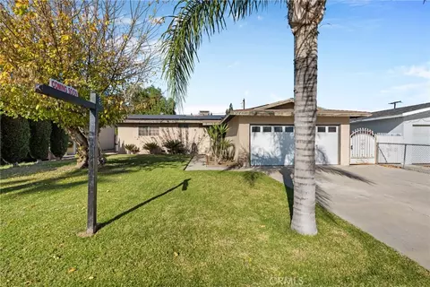 17662 Fontlee Ln, Fontana, CA 92335