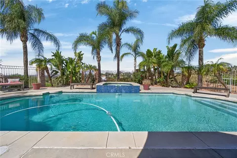 Exterior - 6872 Chartwell, Riverside, CA 92506 photo 4 of 21