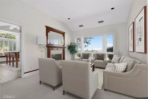 Living - 6872 Chartwell, Riverside, CA 92506 photo 1 of 14