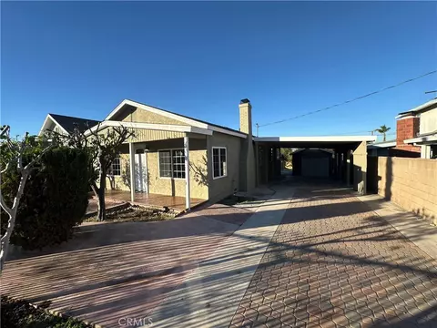 119 W Francis St, Corona, CA 92882