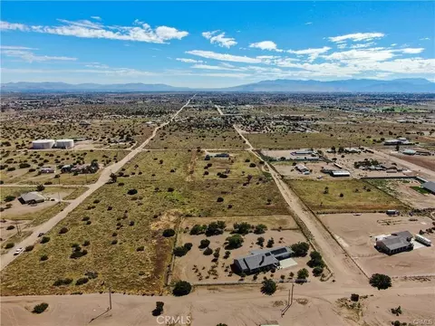0 Bonanza, Phelan, CA 92371 photo 13
