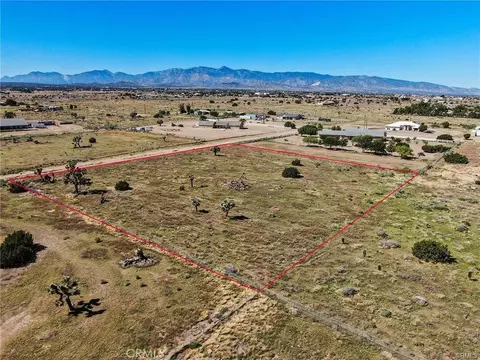 0 Bonanza, Phelan, CA 92371 photo 2