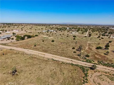 0 Bonanza, Phelan, CA 92371 photo 14