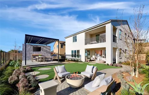 21156 Poema Pl, Chatsworth, CA 91311
