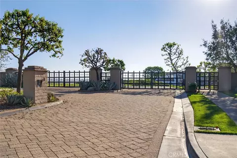 7478 Via Montecito, Riverside, CA 92506 photo 3