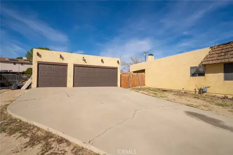 Other - 14580 Keota Rd, Apple Valley, CA 92307 photo 3 of 11