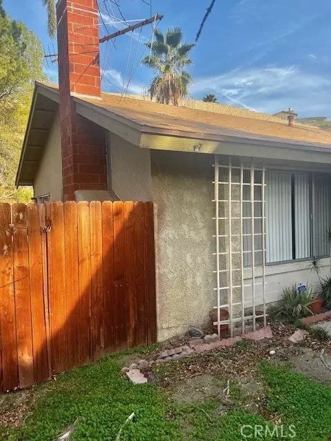 Exterior - 5110 Caldera Ct, Riverside, CA 92507 photo 3 of 11
