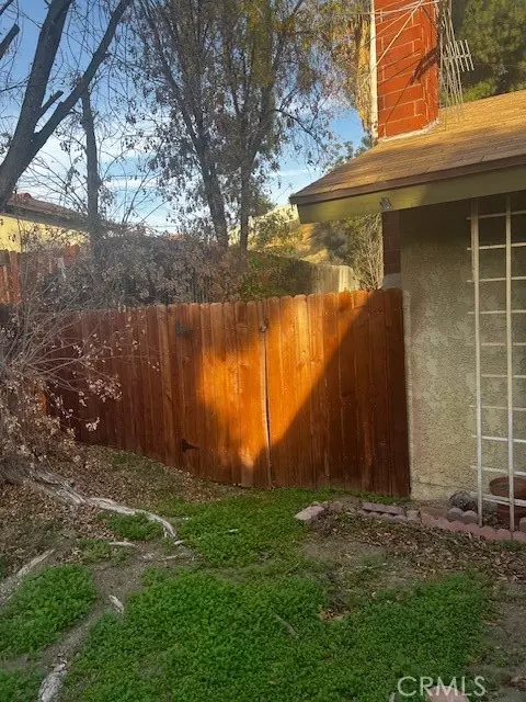 Exterior - 5110 Caldera Ct, Riverside, CA 92507 photo 2 of 11