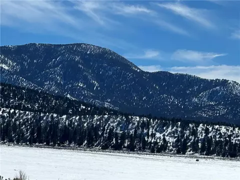 45935 Parkway, Big Bear City, CA 92314