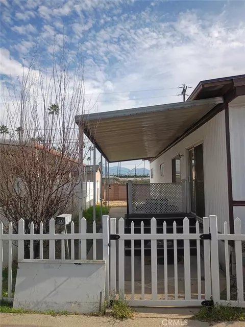 2250 W W Ml #68, Colton, CA 92324 photo 2