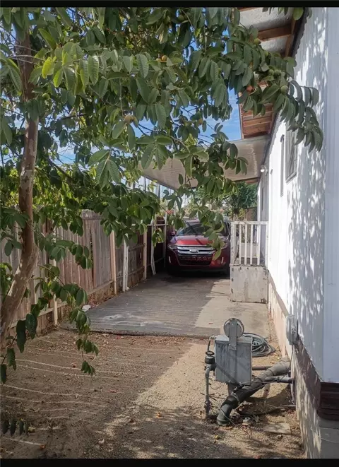 2250 W W Ml #68, Colton, CA 92324 photo 6