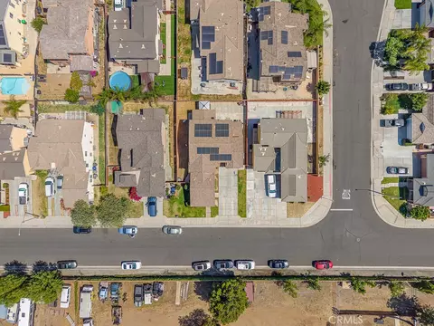 View/Area - 1752 Campanella, Perris, CA 92571 photo 7 of 9