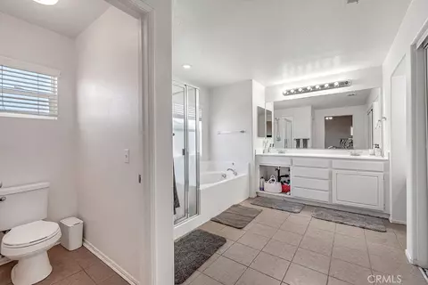 Bath - 1752 Campanella, Perris, CA 92571 photo 2 of 6