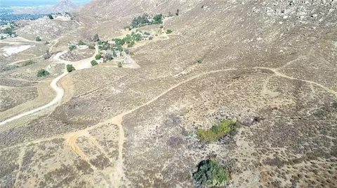 0 Pettegrew, Riverside, CA 92507 photo 8