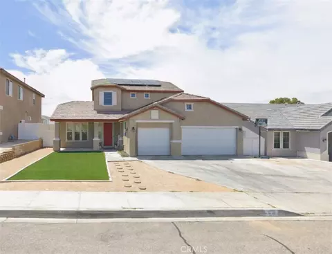 2150 Ruby Dr, Barstow, CA 92311