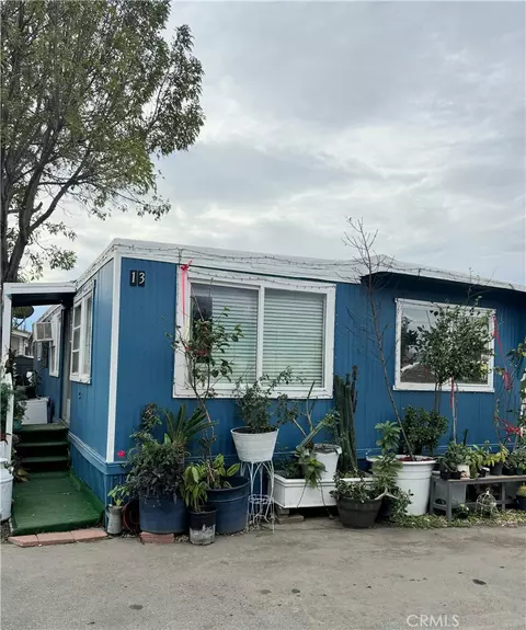 8239 Cottonwood Ave #13, Fontana, CA 92335