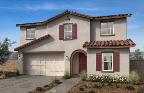902 Porta Marina Ln, Lake Elsinore, CA 92530