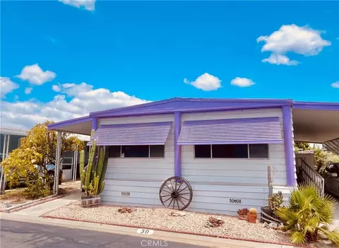 9391 California Ave #30, Riverside, CA 92503