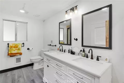 Bath - 14010 Jicarilla Rd, Apple Valley, CA 92307 photo 1 of 4