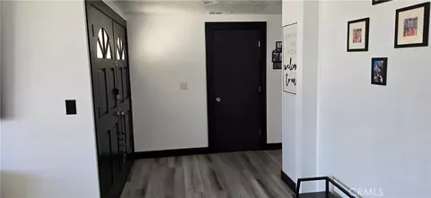 Entry Way - 14010 Jicarilla Rd, Apple Valley, CA 92307 photo 1 of 1