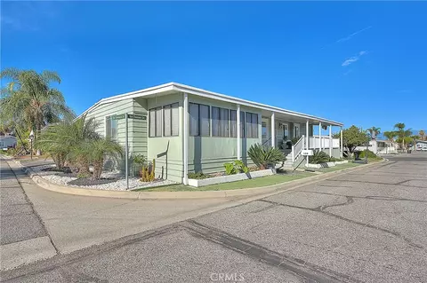 1560 Sir Damas #159, Riverside, CA 92507