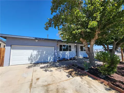 1867 E Avenue Q13, Palmdale, CA 93550