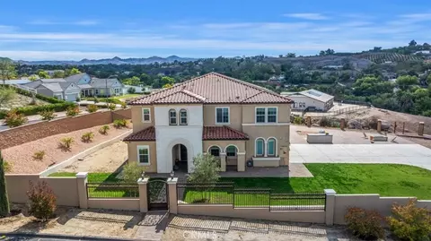16069 Ranchview Ct, Riverside, CA 92504