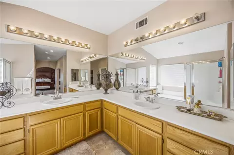Bath - 8470 Lindenhurst, Riverside, CA 92508 photo 1 of 4