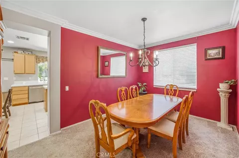 Dining - 8470 Lindenhurst, Riverside, CA 92508 photo 1 of 3
