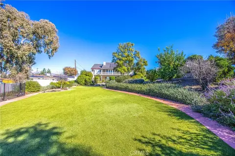 Exterior - 31027 E Sunset Dr N, Redlands, CA 92373 photo 19 of 19