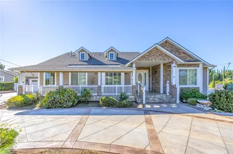 Exterior - 31027 E Sunset Dr N, Redlands, CA 92373 photo 5 of 20