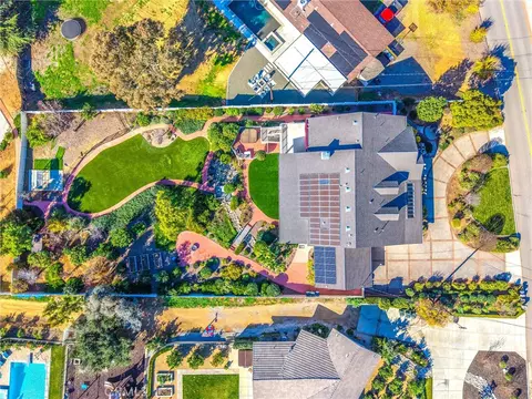 View/Area - 31027 E Sunset Dr N, Redlands, CA 92373 photo 7 of 7