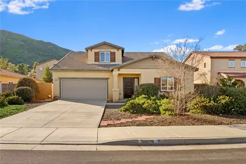 26829 Rodeo Ct, Winchester, CA 92596