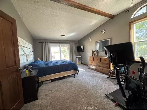 Bedroom - 16834 Elm St, Hesperia, CA 92345 photo 4 of 5