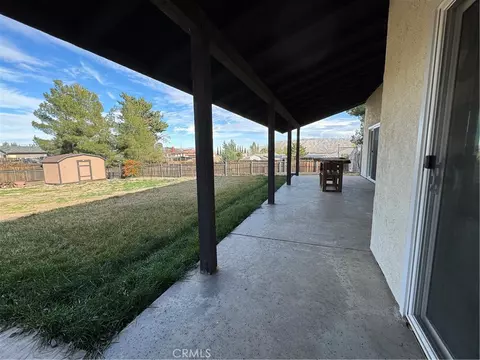 Exterior - 16834 Elm St, Hesperia, CA 92345 photo 9 of 9