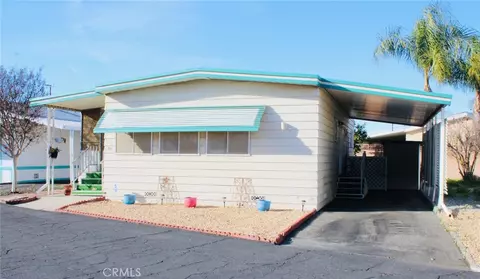 332 N Lyon #57, Hemet, CA 92543