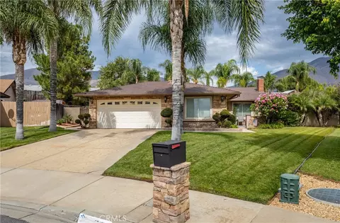 6617 Rainbow Pl, Highland, CA 92346