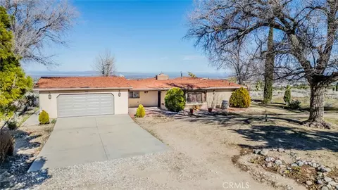3230 Silver Rdg, Pinon Hills, CA 92372