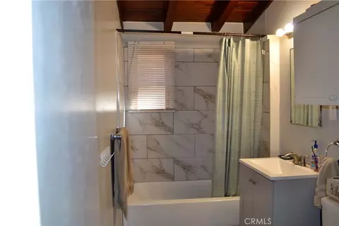 Bath - 23747 Pioneer Camp Rd, Crestline, CA 92325 photo 1 of 1