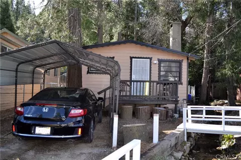 23747 Pioneer Camp Rd, Crestline, CA 92325