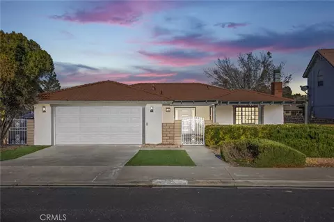 15776 Candlewood, Victorville, CA 92395