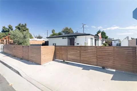 22428 Devlin, Hawaiian Gardens, CA 90716