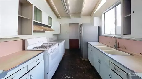 Kitchen - 1210 Tejon, Colton, CA 92324 photo 1 of 2