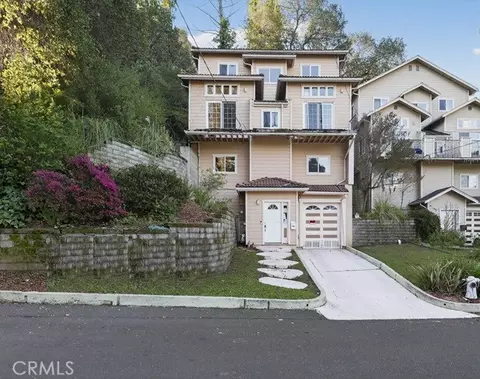 6193 Oakdale Ave, Oakland, CA 94605