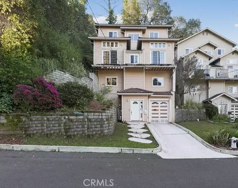 6193 Oakdale Ave, Oakland, CA 94605