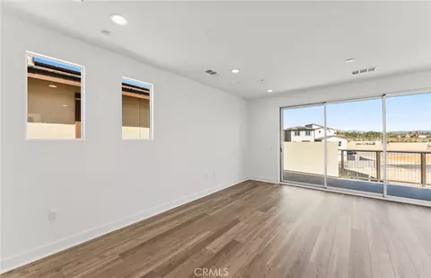 Living - 760 Gadwall, Irvine, CA 92618 photo 1 of 2