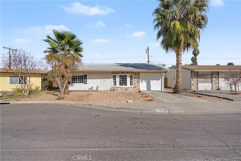 640 Barber Dr, Hemet, CA 92543