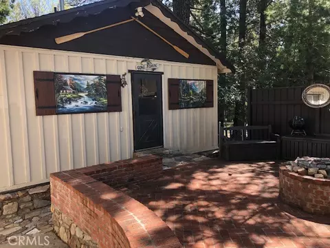 Exterior - 1055 Playground, Crestline, CA 92325 photo 8 of 18