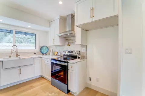 Kitchen - 6174 Hawarden, Riverside, CA 92506 photo 2 of 5
